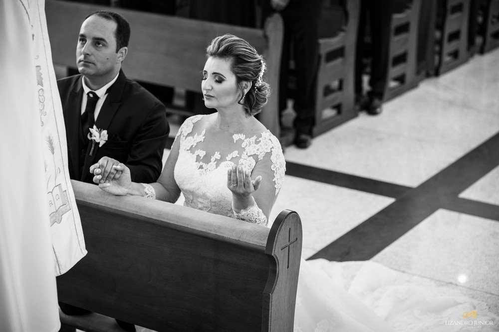 fotografo de casamento patos de minas, lizandro junior, rosário patos de minas, igreja, cerimônia, noivos, noivas, noiva, noivo, casamento, casar, 