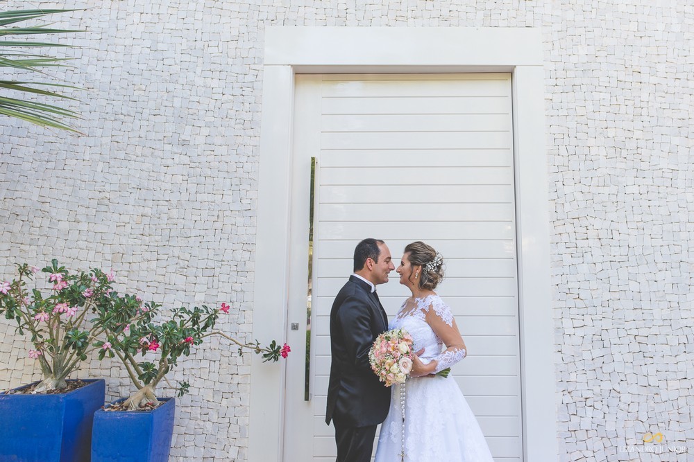fotografo de casamento patos de minas, lizandro junior, rosário patos de minas, igreja, cerimônia, noivos, noivas, noiva, noivo, casamento, casar, ensaio pós-casamento, trash the dress, 