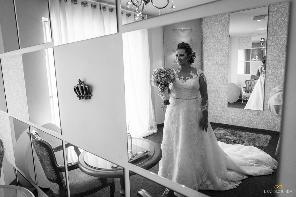 fotografo de casamento patos de minas, lizandro junior, vestido de noiva, making of, salão de beleza, espaço visage, noiva, noivas, noivo, noivos, 
