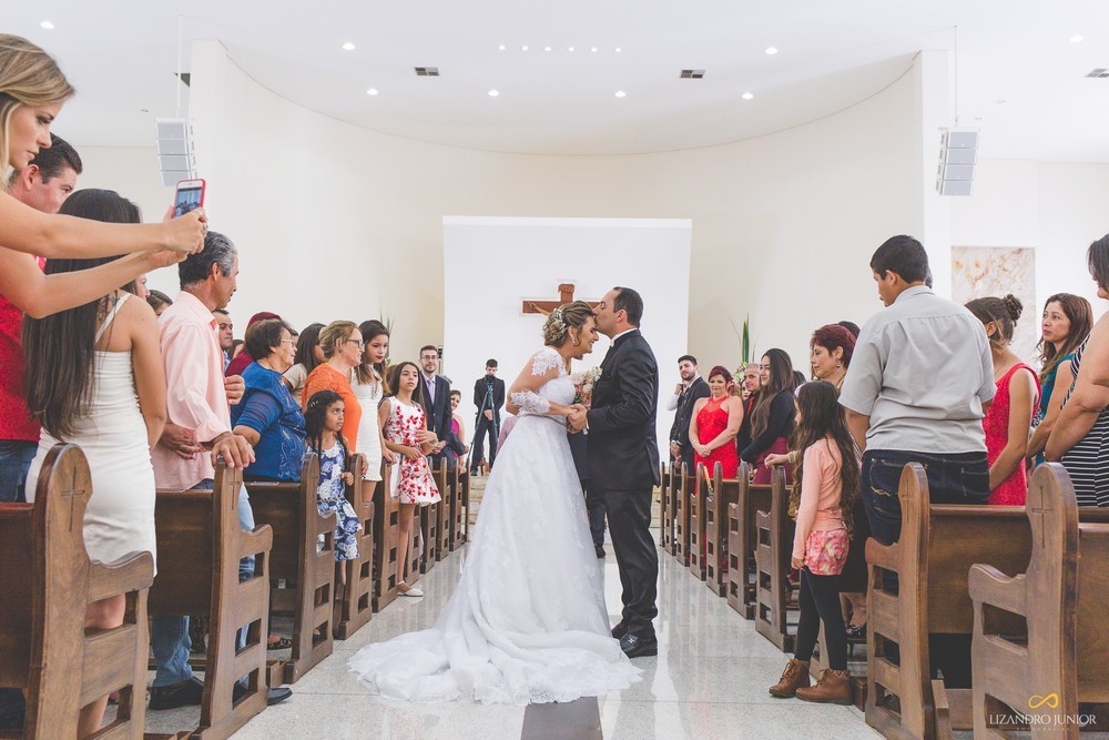 fotografo de casamento patos de minas, lizandro junior, rosário patos de minas, igreja, cerimônia, noivos, noivas, noiva, noivo, casamento, casar, 