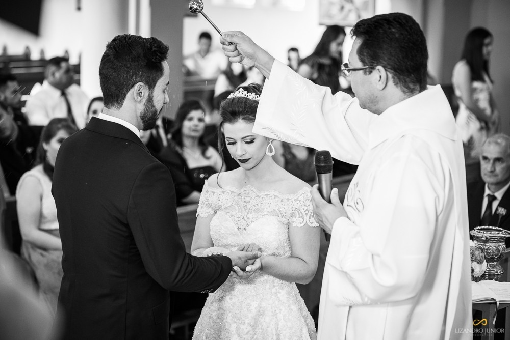 PATOS DE MINAS PATROCINIO THALES E ALINE NOIVOS CASAMENTO  LIZANDRO JUNIOR IGREJA MATRIZ PATROCINIO