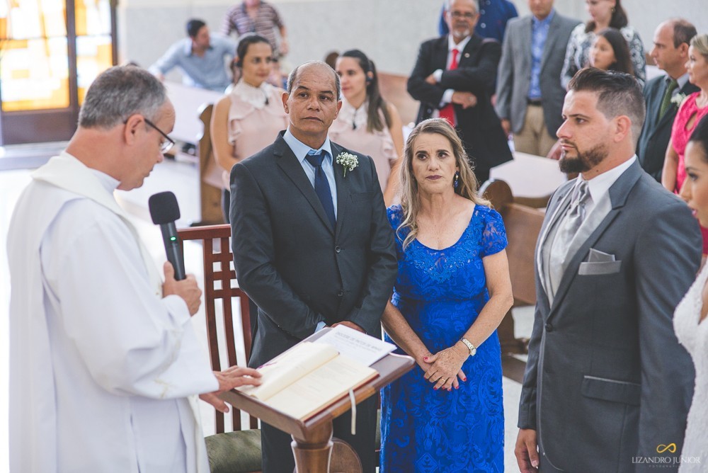 FOTOGRAFO PATOS DE MINAS CASAMENTO LIZANDRO JUNIOR MONICA E WINICIUS  PATOS MINAS GERAIS FOTOGRAFO CASAR CASAMENTO IGREJA DO ROSÁRIO