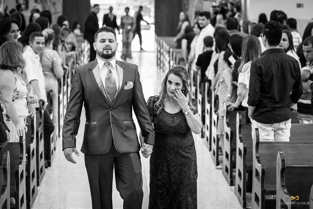 FOTOGRAFO PATOS DE MINAS CASAMENTO LIZANDRO JUNIOR MONICA E WINICIUS  PATOS MINAS GERAIS FOTOGRAFO CASAR CASAMENTO IGREJA DO ROSÁRIO