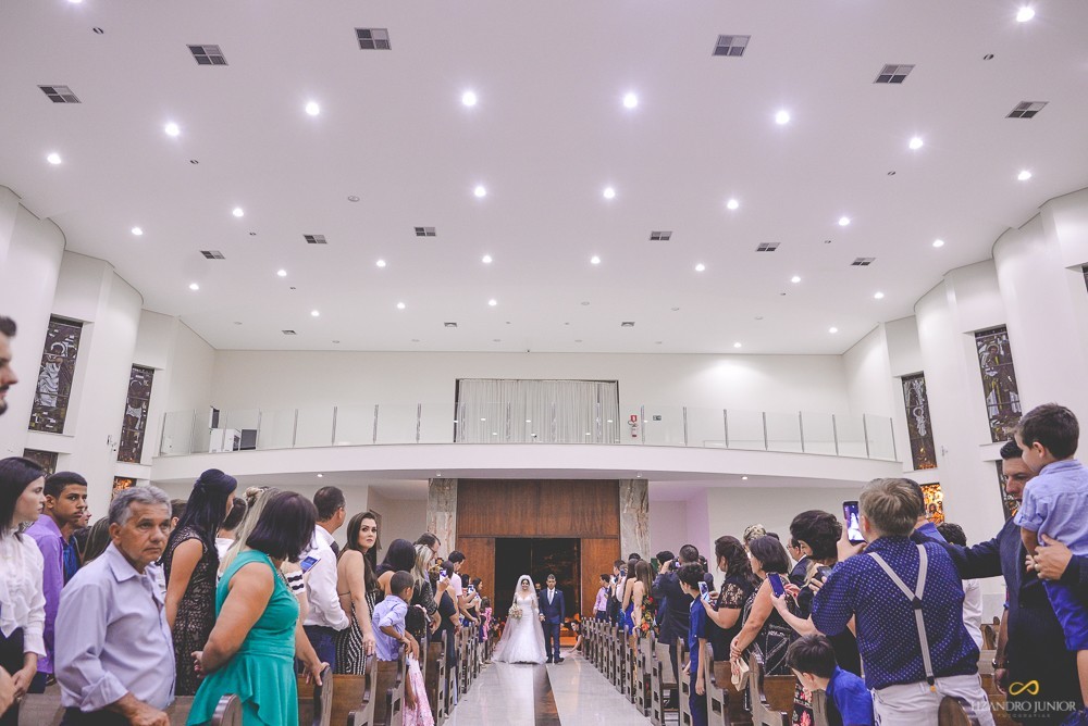 CASAMENTO PATOS DE MINAS IGREJA DO ROSÁRIO LIZANDRO JUNIOR FOTOGRAFO MINAS GERAIS PATOS DE MINAS ANAISA E EVERTON A NOIVA