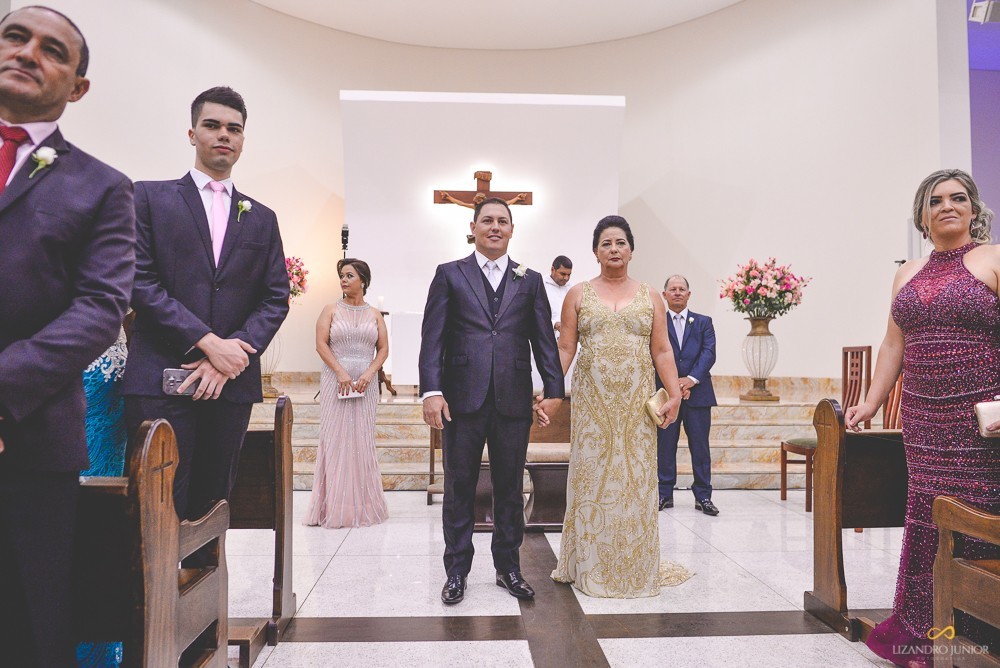 CASAMENTO PATOS DE MINAS IGREJA DO ROSÁRIO LIZANDRO JUNIOR FOTOGRAFO MINAS GERAIS PATOS DE MINAS ANAISA E EVERTON