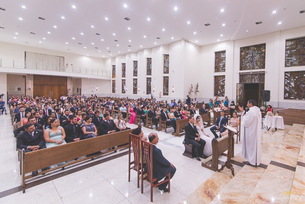 CASAMENTO PATOS DE MINAS IGREJA DO ROSÁRIO LIZANDRO JUNIOR FOTOGRAFO MINAS GERAIS PATOS DE MINAS ANAISA E EVERTON