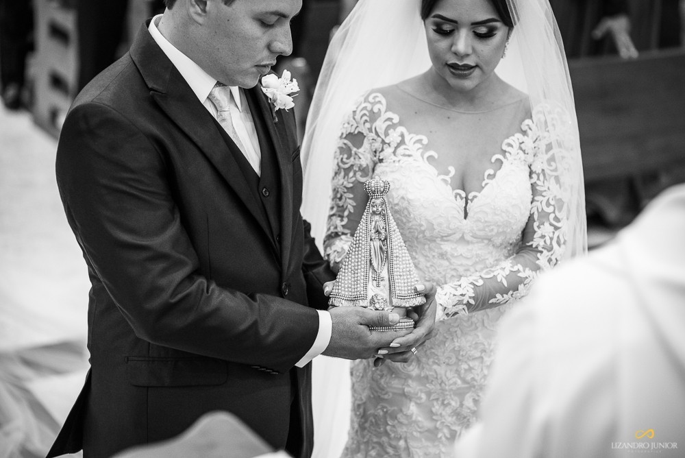 CASAMENTO PATOS DE MINAS IGREJA DO ROSÁRIO LIZANDRO JUNIOR FOTOGRAFO MINAS GERAIS PATOS DE MINAS ANAISA E EVERTON