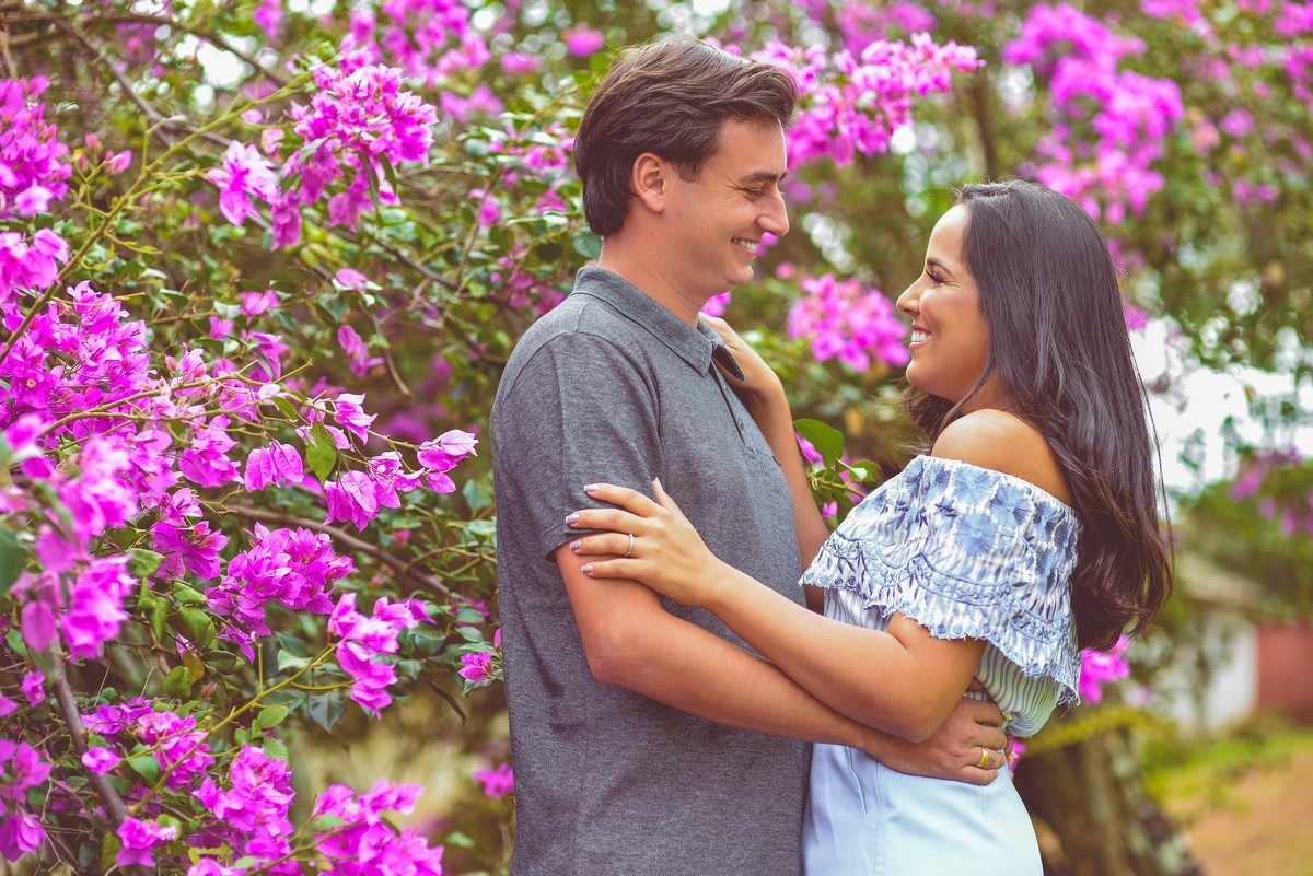 ENSAIO NAMORANDO ARAXÁ, ENSAIO EM ARAXÁ, ENSAIO ROMÂNTICO, ENSAIO PRÉ-CASAMENTO, PATOS DE MINAS, FOTÓGRAFO LIZANDRO JÚNIOR, FOTOGRAFIA DE CASAMENTO, CASAMENTO PATOS DE MINAS