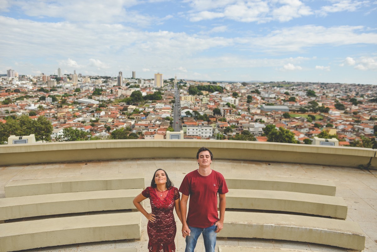 ENSAIO NAMORANDO ARAXÁ, ENSAIO EM ARAXÁ, ENSAIO ROMÂNTICO, ENSAIO PRÉ-CASAMENTO, PATOS DE MINAS, FOTÓGRAFO LIZANDRO JÚNIOR, FOTOGRAFIA DE CASAMENTO, CASAMENTO PATOS DE MINAS