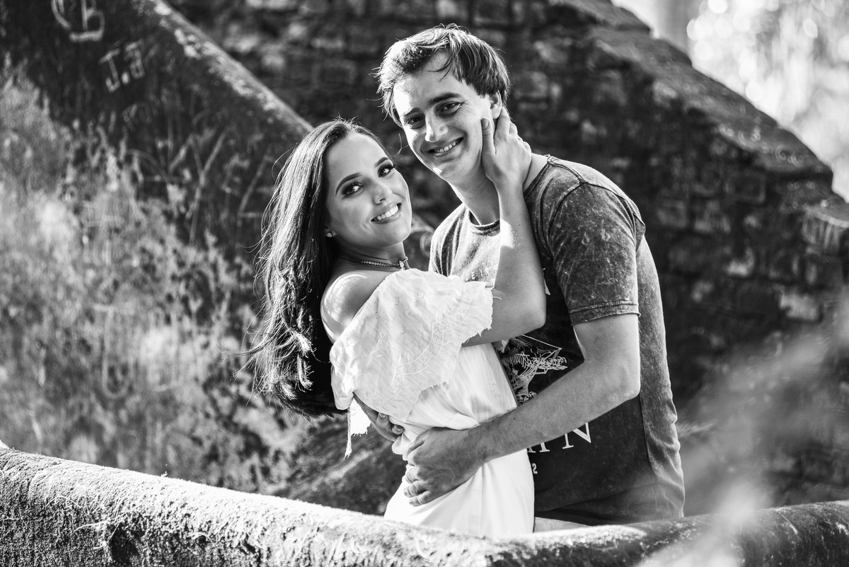 ENSAIO NAMORANDO ARAXÁ, ENSAIO EM ARAXÁ, ENSAIO ROMÂNTICO, ENSAIO PRÉ-CASAMENTO, PATOS DE MINAS, FOTÓGRAFO LIZANDRO JÚNIOR, FOTOGRAFIA DE CASAMENTO, CASAMENTO PATOS DE MINAS