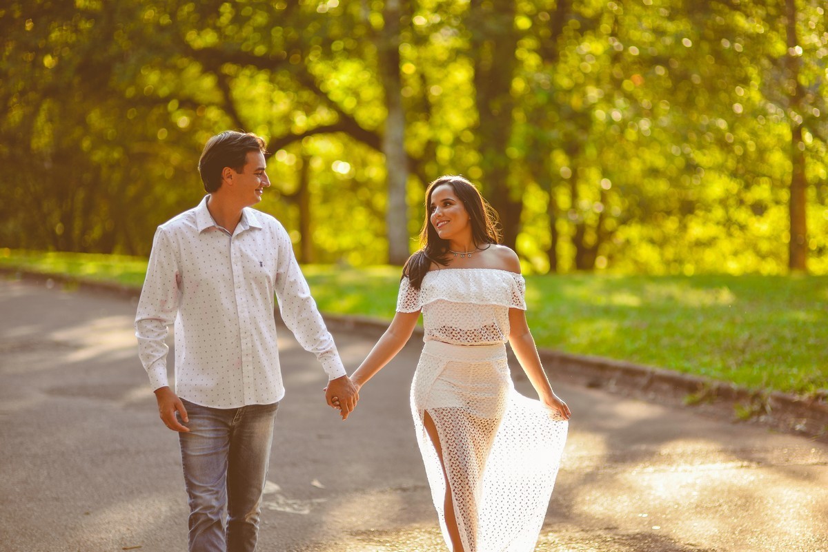 ENSAIO NAMORANDO ARAXÁ, ENSAIO EM ARAXÁ, ENSAIO ROMÂNTICO, ENSAIO PRÉ-CASAMENTO, PATOS DE MINAS, FOTÓGRAFO LIZANDRO JÚNIOR, FOTOGRAFIA DE CASAMENTO, CASAMENTO PATOS DE MINAS