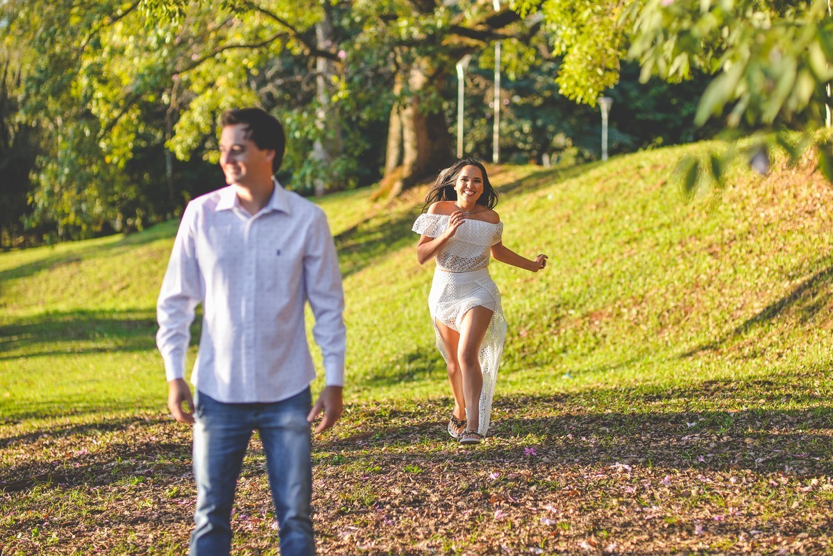 ENSAIO NAMORANDO ARAXÁ, ENSAIO EM ARAXÁ, ENSAIO ROMÂNTICO, ENSAIO PRÉ-CASAMENTO, PATOS DE MINAS, FOTÓGRAFO LIZANDRO JÚNIOR, FOTOGRAFIA DE CASAMENTO, CASAMENTO PATOS DE MINAS