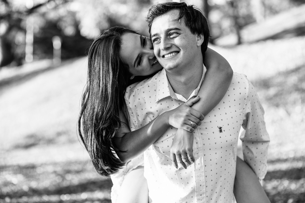 ENSAIO NAMORANDO ARAXÁ, ENSAIO EM ARAXÁ, ENSAIO ROMÂNTICO, ENSAIO PRÉ-CASAMENTO, PATOS DE MINAS, FOTÓGRAFO LIZANDRO JÚNIOR, FOTOGRAFIA DE CASAMENTO, CASAMENTO PATOS DE MINAS
