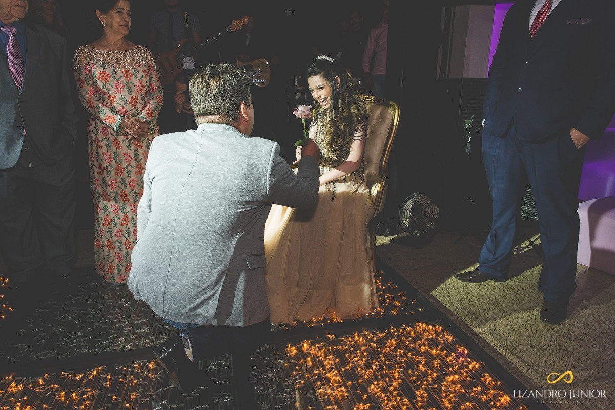 ANIVERSÁRIO DE 15 ANOS PATOS DE MINAS, ANA CLARA, FOTÓGRAFO LIZANDRO JUNIOR 15 ANOS