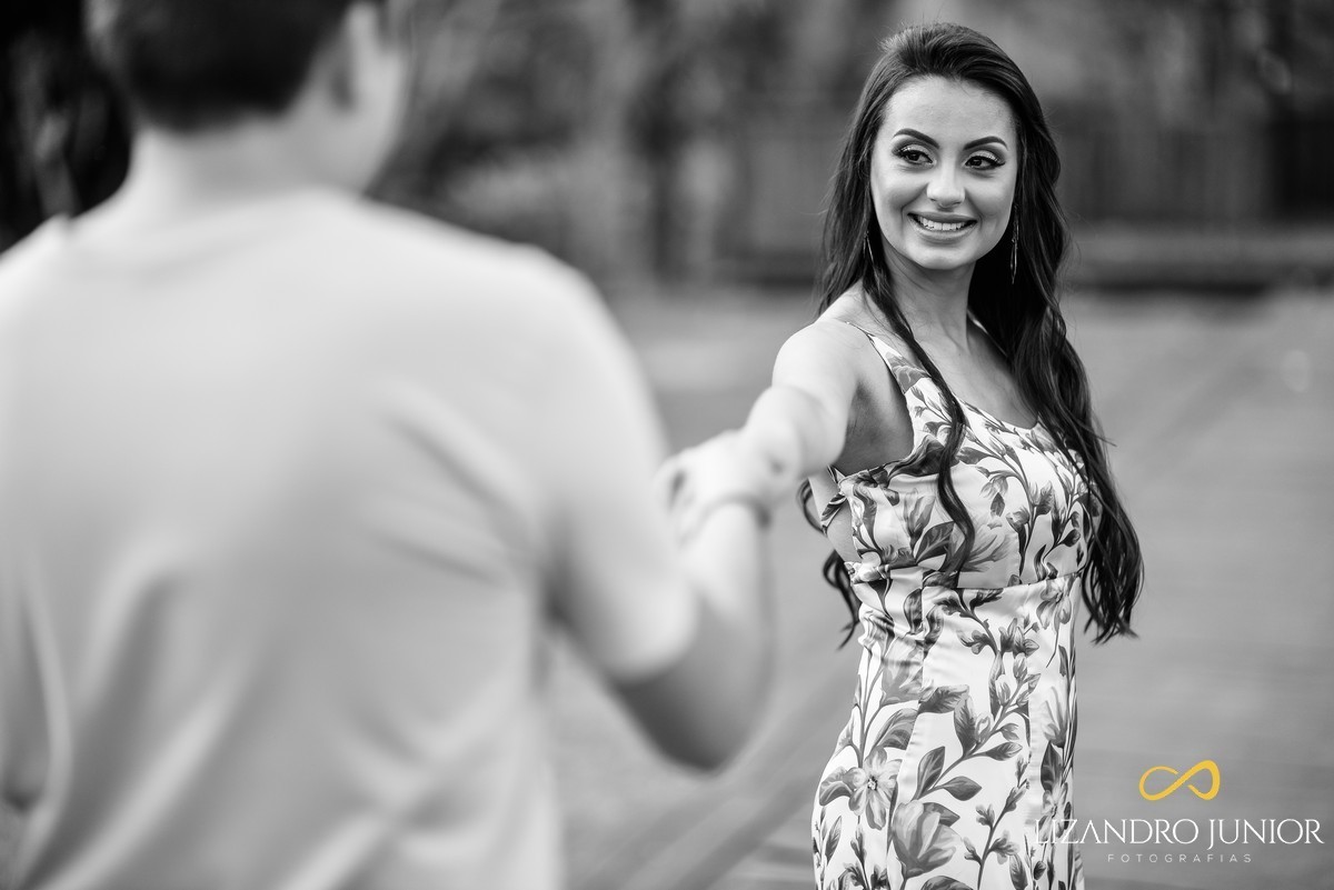 ENSAIO NAMORANDO EDIENE E RICARDO, PATOS DE MINAS, FOTOGRAFO DE CASAMENTO PATOS DE MINAS, POUSADA AVALON, ENSAIO POUSADA AVALON