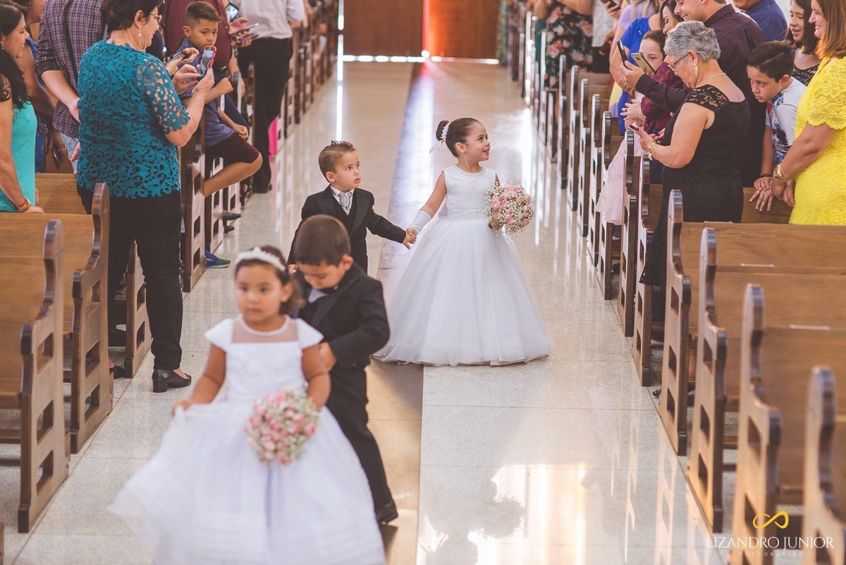 CASAMENTO EDIENE E RICARDO, PATOS DE MINAS, MINAS GERAIS, FOTOGRAFO DE CASAMENTO, PATOS DE MINAS, LIZANDRO JUNIOR, BARBARA GUIMARÃES, NICE TEIXEIRA