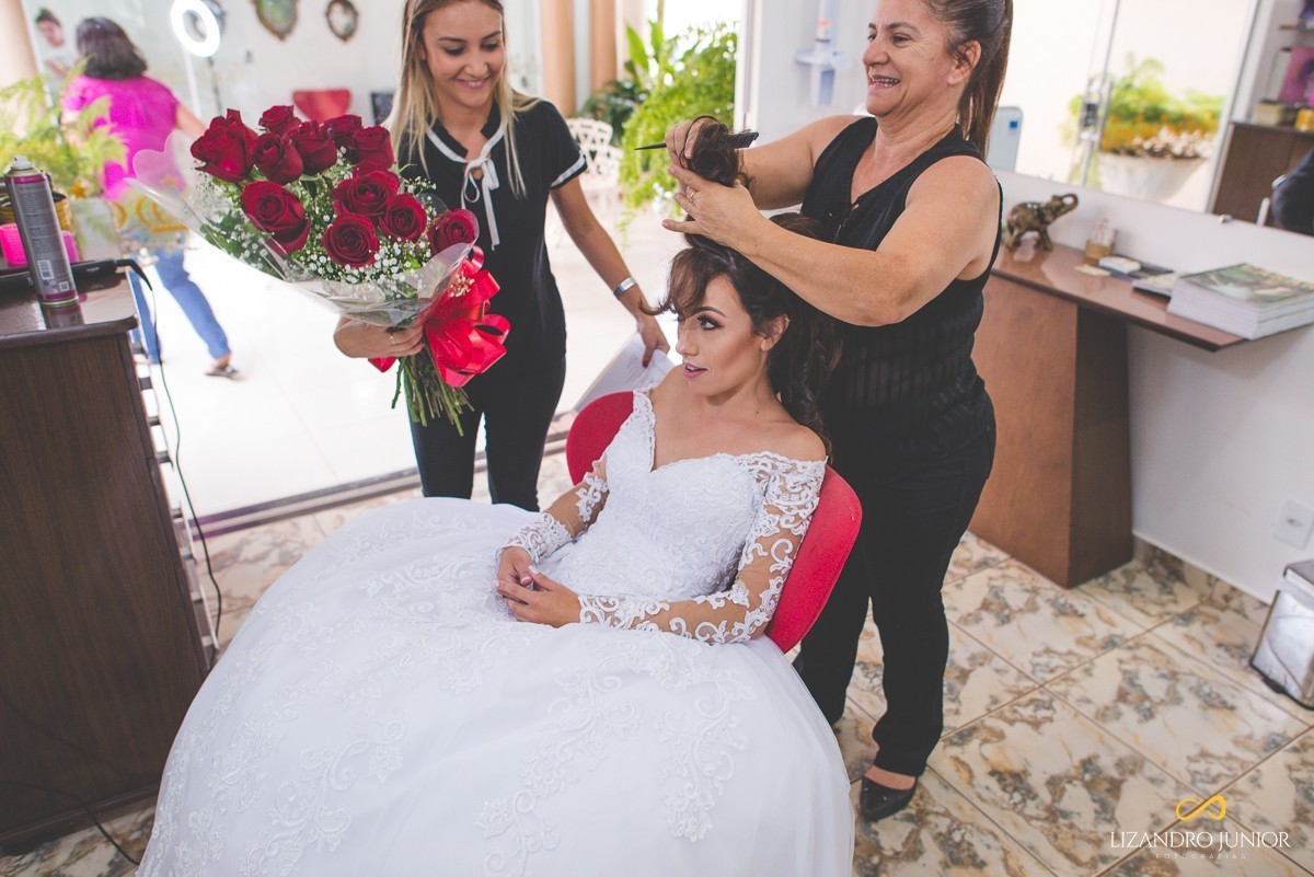 CASAMENTO MARAISA E CÁSSIO, RIO PARANAÍBA MG, FOTÓGRAFO DE CASAMENTO RIO PARANAÍBA, LIZANDRO JUNIOR, SALÃO VILMA E DAYANA CASTELLY