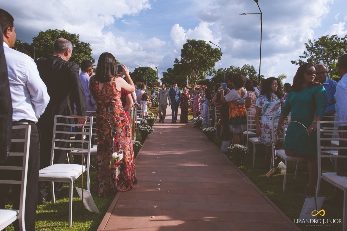 CASAMENTO, MARCOS E LAIS, NOIVO ENTRANDO PRIMEIRO QUE A NOIVA, NOIVA DE CRISTO, EVANGÉLICO, CASAMENTO GOSPEL, LIZANDRO JUNIOR, PATOS DE MINAS, SÍTIO TOE DO JÓ