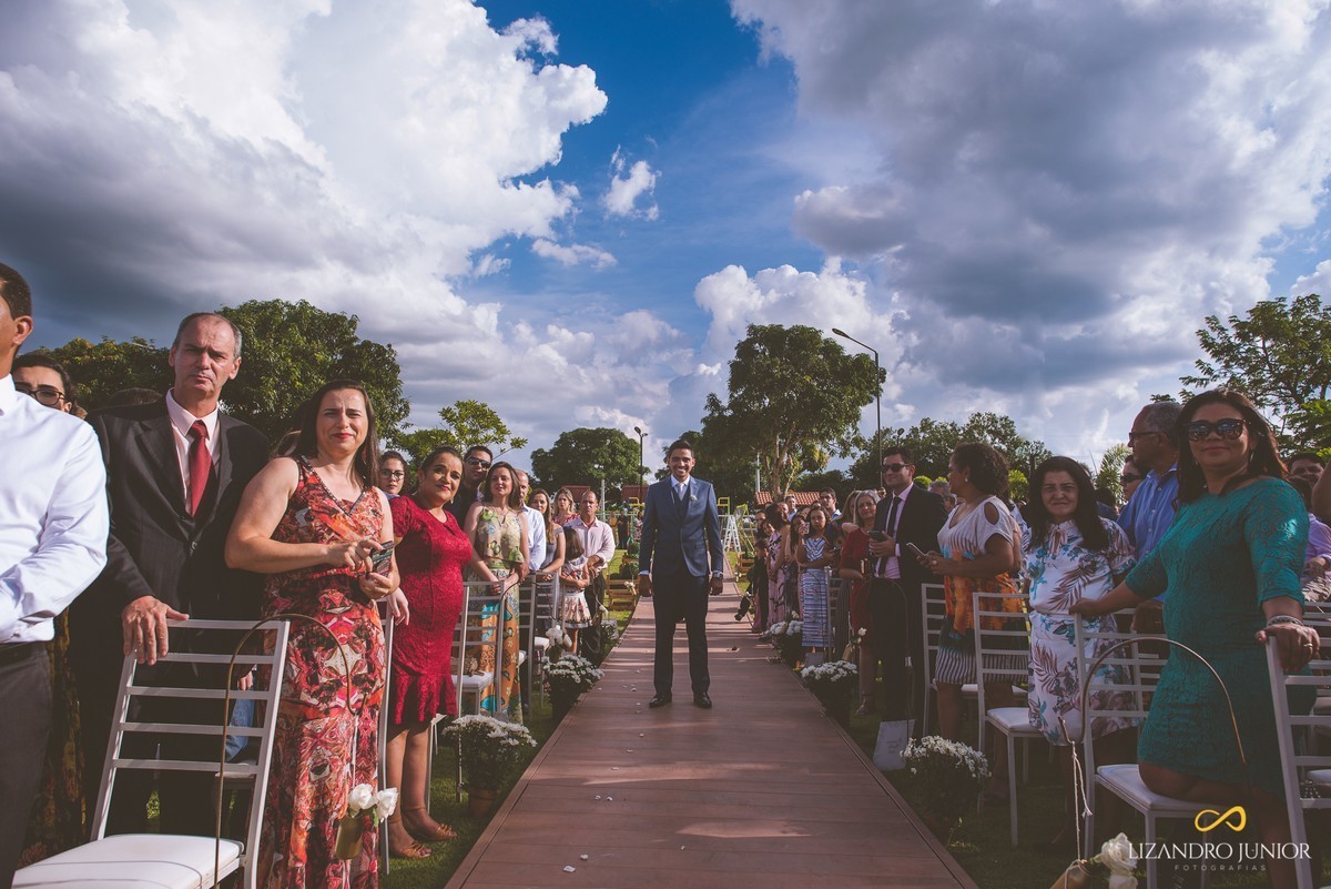 CASAMENTO, MARCOS E LAIS, NOIVO ENTRANDO PRIMEIRO QUE A NOIVA, NOIVA DE CRISTO, EVANGÉLICO, CASAMENTO GOSPEL, LIZANDRO JUNIOR, PATOS DE MINAS, SÍTIO TOE DO JÓ