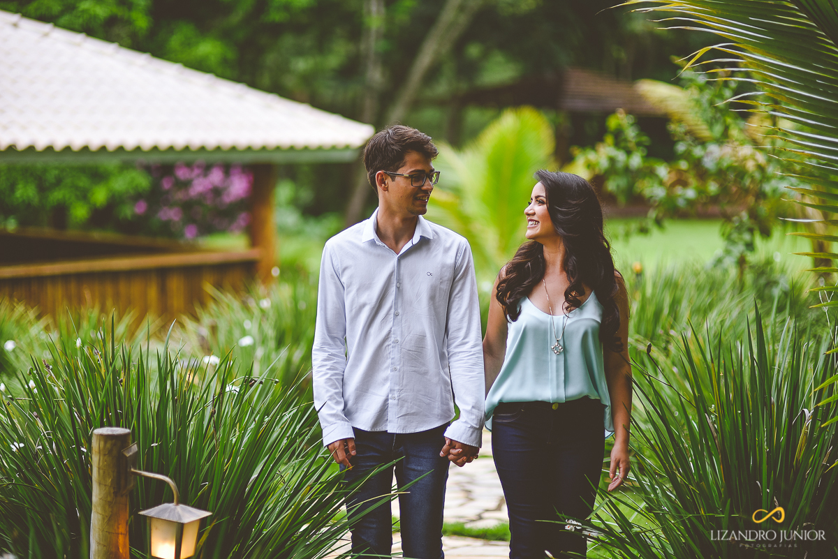 ENSAIO NAMORANDO, ENSAIO DE NAMORO, ENSAIO ROMÂNTICO, ENSAIO CRISTÃO, LIZANDRO JUNIOR, FOTOGRAFO DE CASAMENTO RIO PARANAÍBA