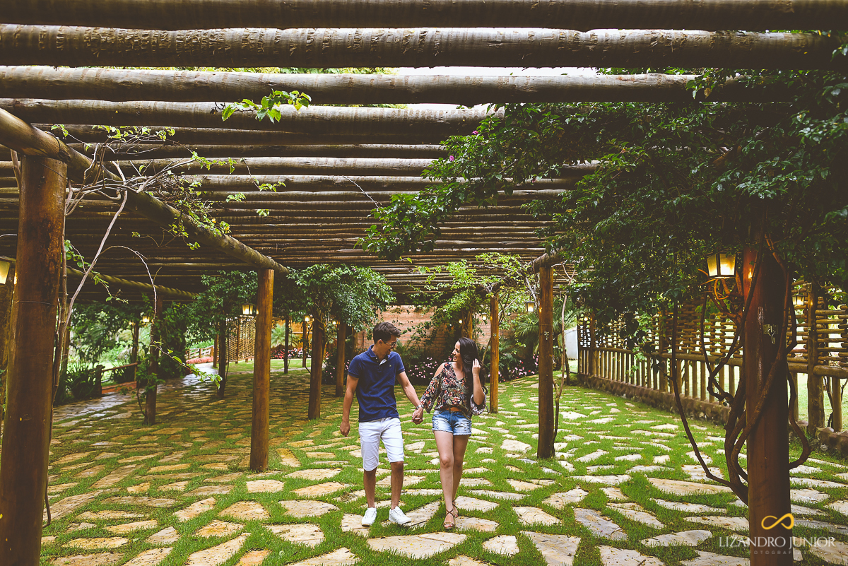 ENSAIO NAMORANDO, ENSAIO DE NAMORO, ENSAIO ROMÂNTICO, ENSAIO CRISTÃO, LIZANDRO JUNIOR, FOTOGRAFO DE CASAMENTO RIO PARANAÍBA