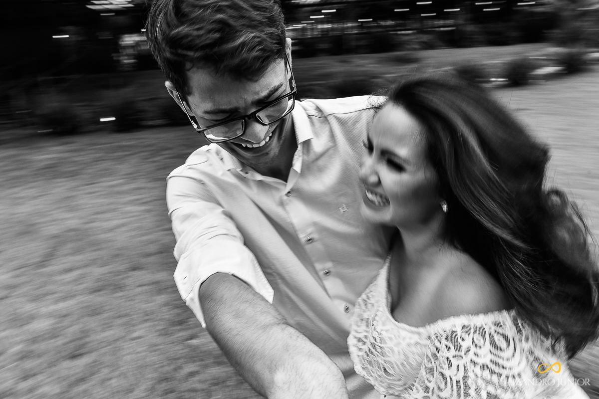 ENSAIO NAMORANDO, ENSAIO DE NAMORO, ENSAIO ROMÂNTICO, ENSAIO CRISTÃO, LIZANDRO JUNIOR, FOTOGRAFO DE CASAMENTO RIO PARANAÍBA