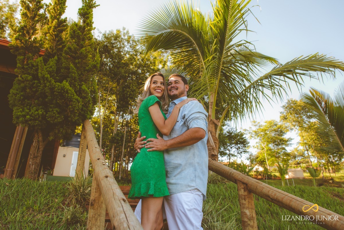 ENSAIO NAMORANDO, BARBEARIA, BARBER SHOP, PATOS DE MINAS, MINAS GERAIS, LIZANDRO JUNIOR FOTOGRAFO, CASAMENTO, ENSAIO NAMORANDO, PATOS