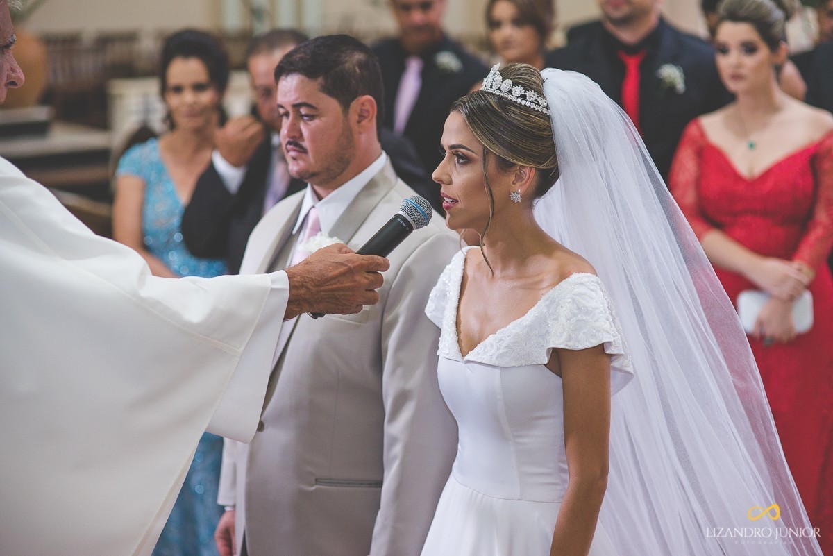 casamento, camila e bruno, patos de minas, casamento em patos, lizandro junior, lizandro júnior, neo old car, igreja dos capuchinhos 