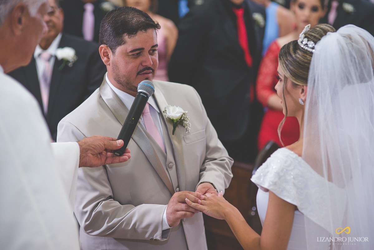 casamento, camila e bruno, patos de minas, casamento em patos, lizandro junior, lizandro júnior, neo old car, igreja dos capuchinhos 