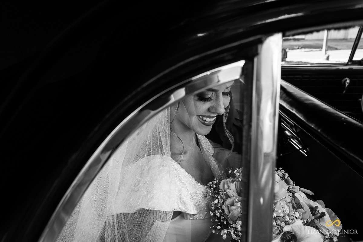 casamento, camila e bruno, patos de minas, casamento em patos, lizandro junior, lizandro júnior, neo old car, igreja dos capuchinhos 