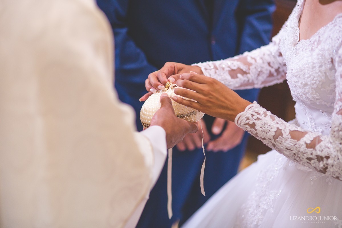 RHAYENNE E MATHEUS, NOIVA, MCDONALDS, SALVATORE CABELEIREIROS, CAPUCHINHOS, LIZANDRO JUNIOR, PATOS DE MINAS, NOIVA PATOS, CASAMENTO, ENLACE MAISON