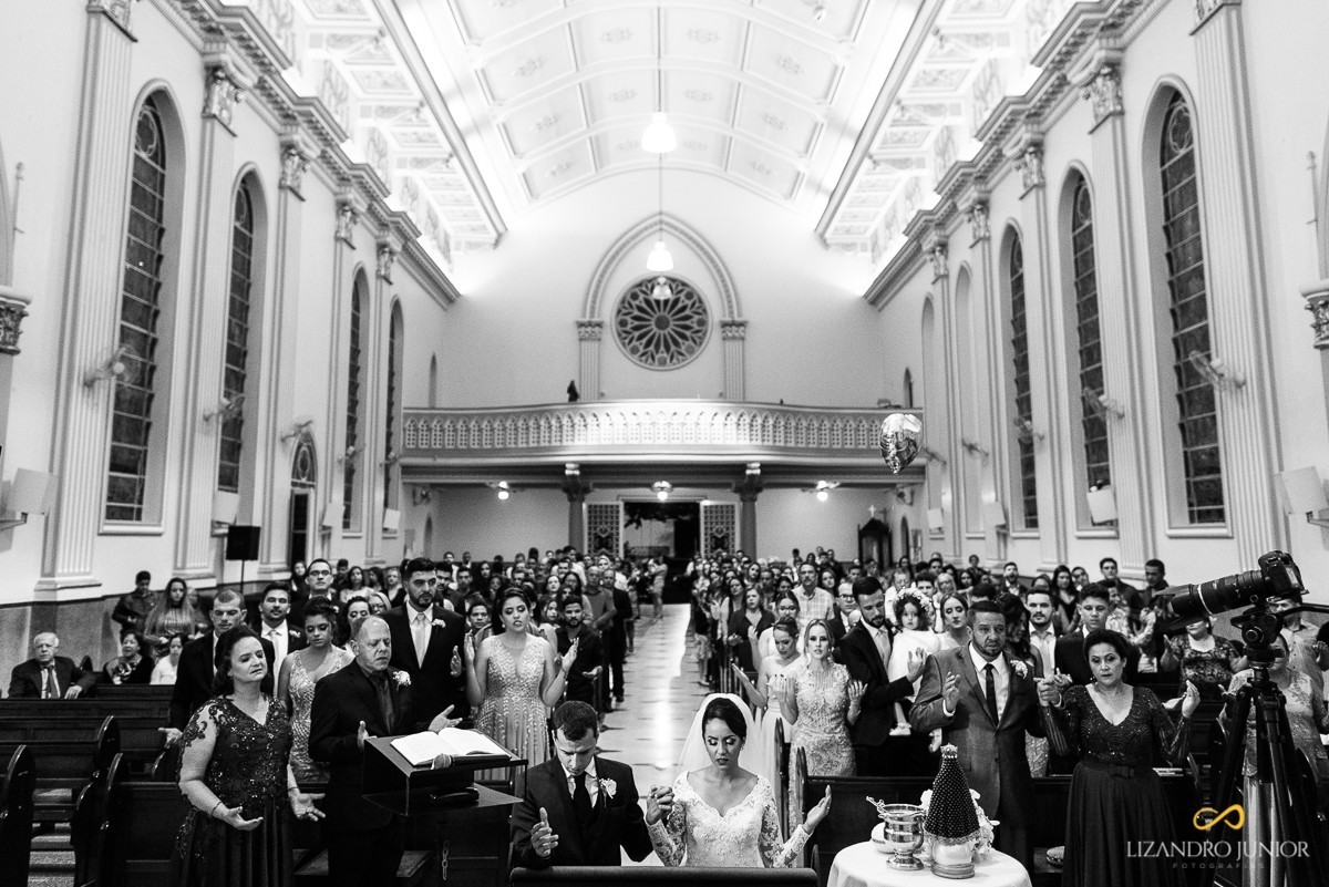 RHAYENNE E MATHEUS, NOIVA, MCDONALDS, SALVATORE CABELEIREIROS, CAPUCHINHOS, LIZANDRO JUNIOR, PATOS DE MINAS, NOIVA PATOS, CASAMENTO, ENLACE MAISON