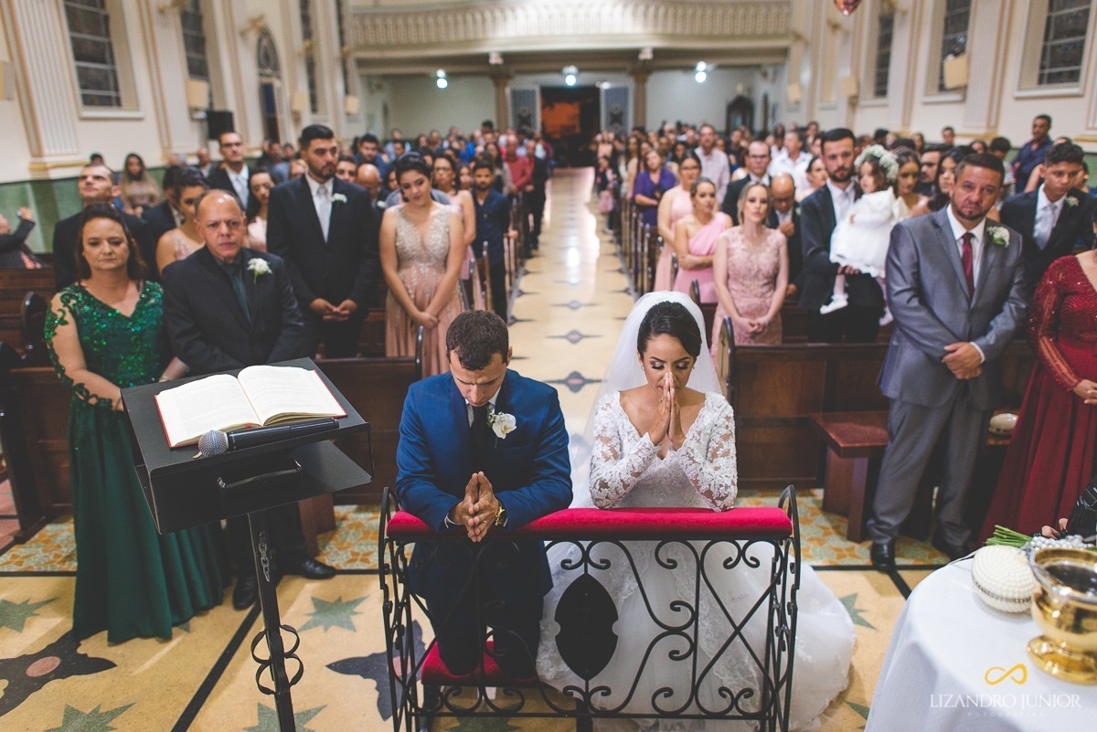 RHAYENNE E MATHEUS, NOIVA, MCDONALDS, SALVATORE CABELEIREIROS, CAPUCHINHOS, LIZANDRO JUNIOR, PATOS DE MINAS, NOIVA PATOS, CASAMENTO, ENLACE MAISON