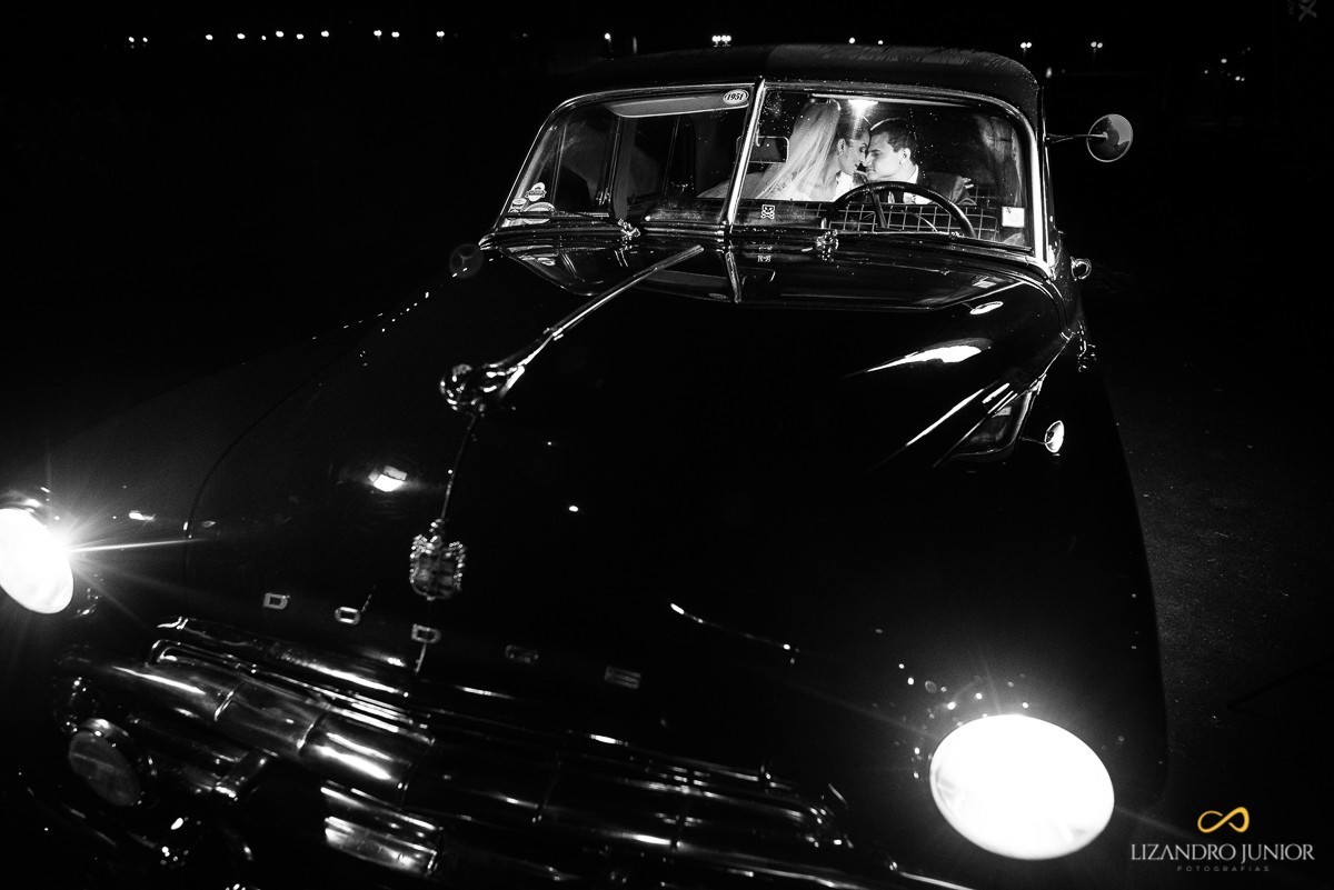 RHAYENNE E MATHEUS, NOIVA, MCDONALDS, SALVATORE CABELEIREIROS, CAPUCHINHOS, LIZANDRO JUNIOR, PATOS DE MINAS, NOIVA PATOS, CASAMENTO, ENLACE MAISON