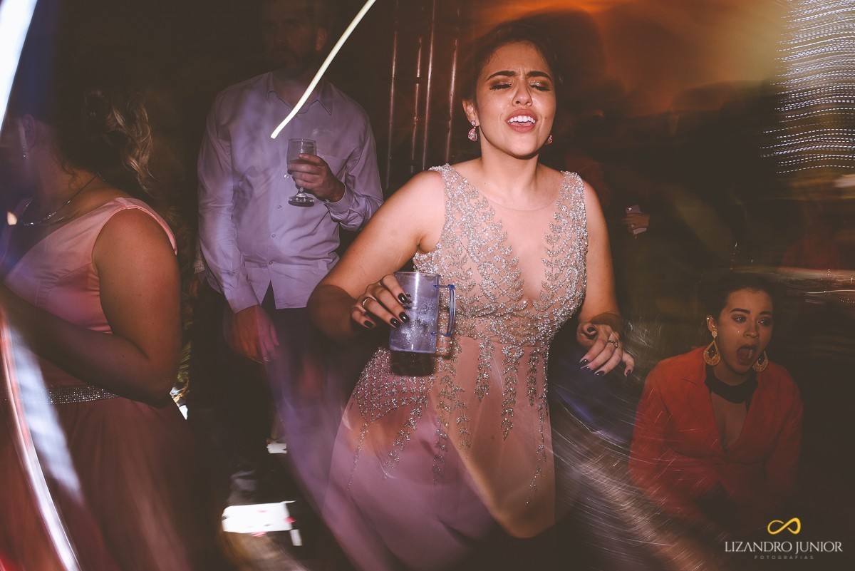 RHAYENNE E MATHEUS, NOIVA, MCDONALDS, SALVATORE CABELEIREIROS, CAPUCHINHOS, LIZANDRO JUNIOR, PATOS DE MINAS, NOIVA PATOS, CASAMENTO, ENLACE MAISON