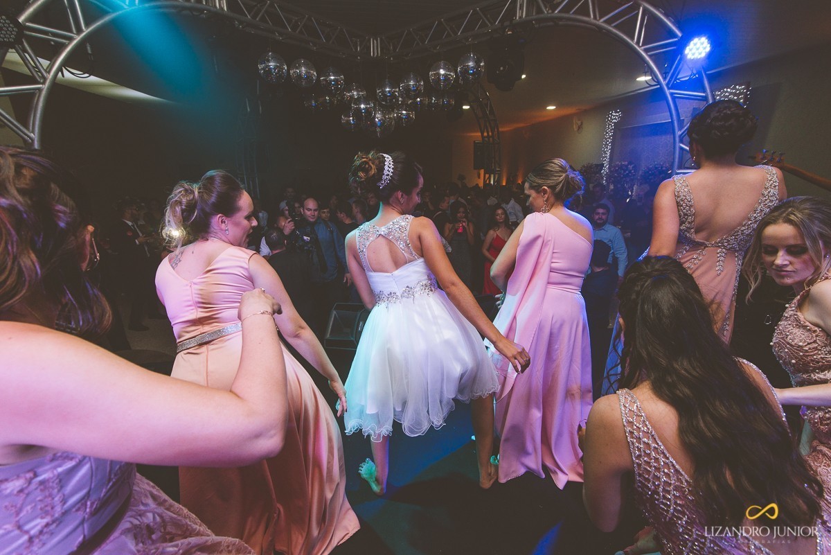 RHAYENNE E MATHEUS, NOIVA, MCDONALDS, SALVATORE CABELEIREIROS, CAPUCHINHOS, LIZANDRO JUNIOR, PATOS DE MINAS, NOIVA PATOS, CASAMENTO, ENLACE MAISON