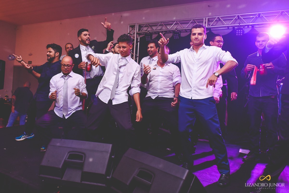 RHAYENNE E MATHEUS, NOIVA, MCDONALDS, SALVATORE CABELEIREIROS, CAPUCHINHOS, LIZANDRO JUNIOR, PATOS DE MINAS, NOIVA PATOS, CASAMENTO, ENLACE MAISON