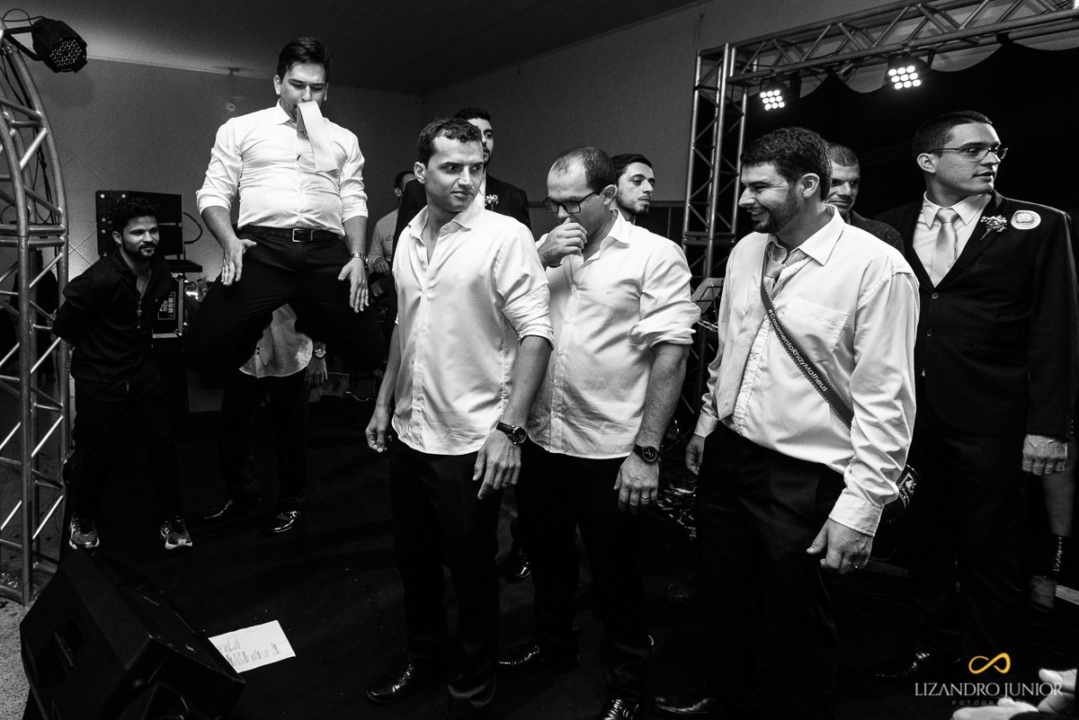 RHAYENNE E MATHEUS, NOIVA, MCDONALDS, SALVATORE CABELEIREIROS, CAPUCHINHOS, LIZANDRO JUNIOR, PATOS DE MINAS, NOIVA PATOS, CASAMENTO, ENLACE MAISON