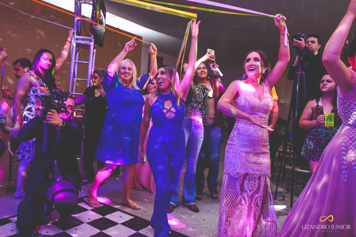 RHAYENNE E MATHEUS, NOIVA, MCDONALDS, SALVATORE CABELEIREIROS, CAPUCHINHOS, LIZANDRO JUNIOR, PATOS DE MINAS, NOIVA PATOS, CASAMENTO, ENLACE MAISON