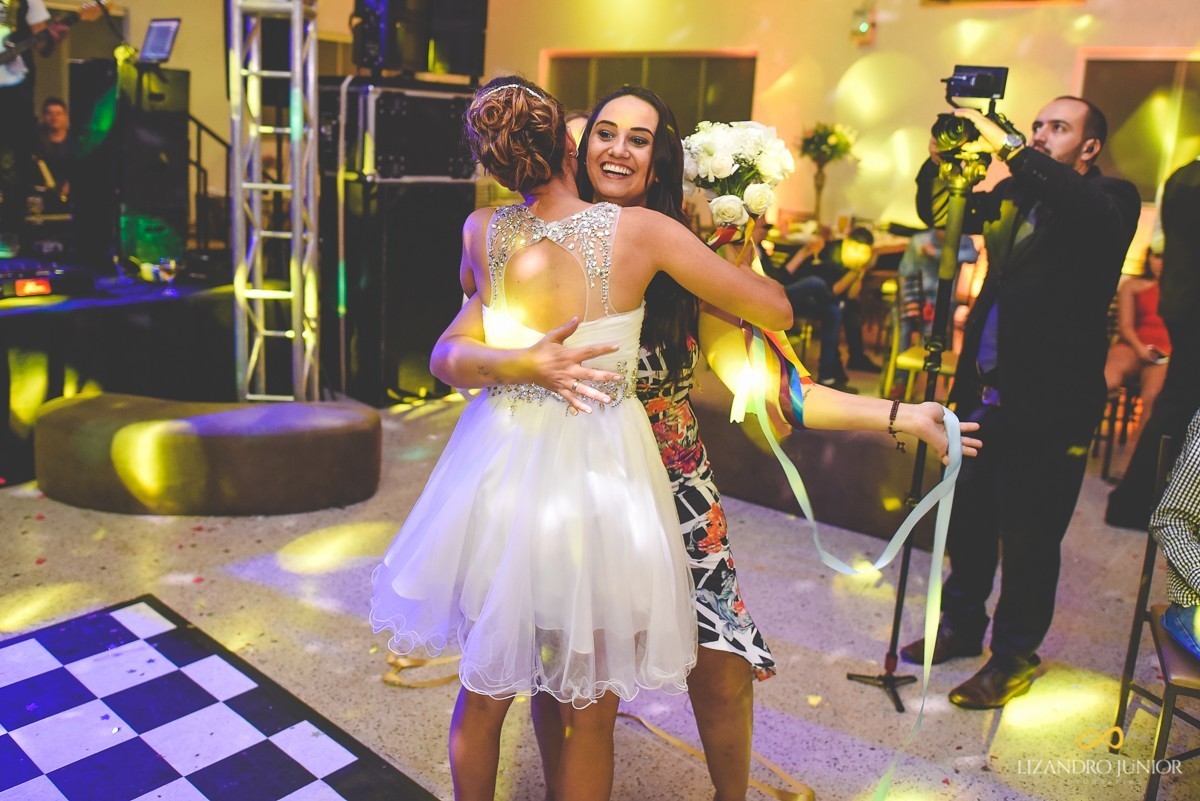 RHAYENNE E MATHEUS, NOIVA, MCDONALDS, SALVATORE CABELEIREIROS, CAPUCHINHOS, LIZANDRO JUNIOR, PATOS DE MINAS, NOIVA PATOS, CASAMENTO, ENLACE MAISON