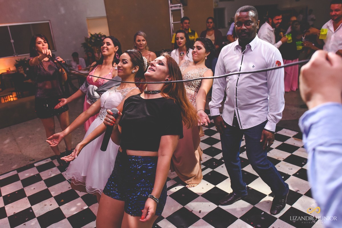 RHAYENNE E MATHEUS, NOIVA, MCDONALDS, SALVATORE CABELEIREIROS, CAPUCHINHOS, LIZANDRO JUNIOR, PATOS DE MINAS, NOIVA PATOS, CASAMENTO, ENLACE MAISON