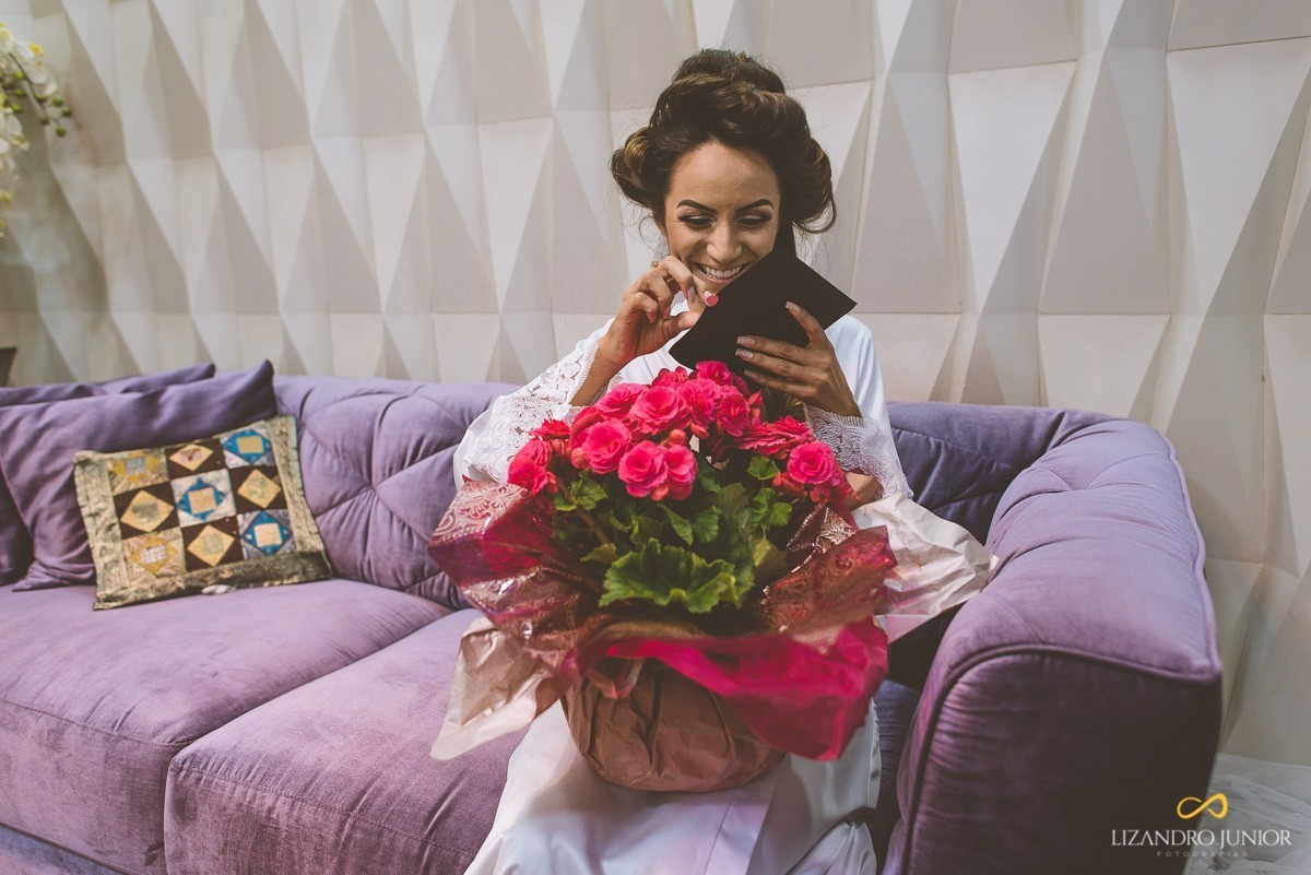 RHAYENNE E MATHEUS, NOIVA, MCDONALDS, SALVATORE CABELEIREIROS, CAPUCHINHOS, LIZANDRO JUNIOR, PATOS DE MINAS, NOIVA PATOS, CASAMENTO