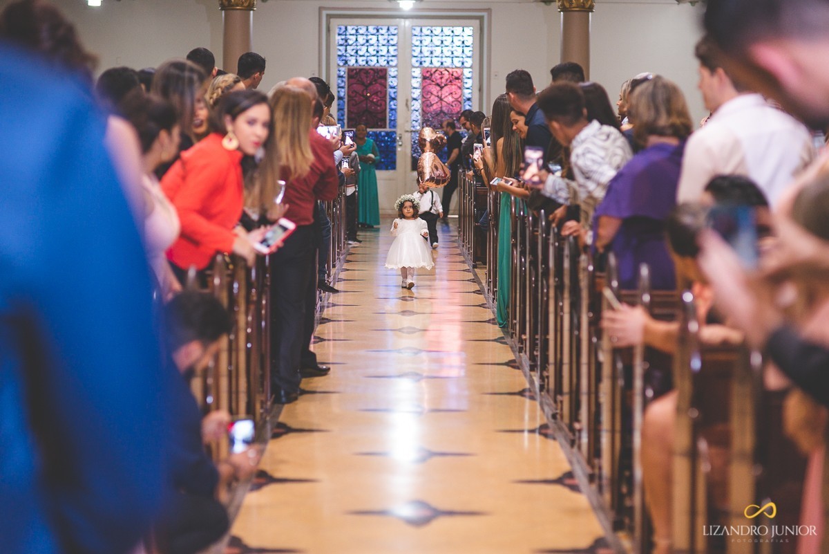 RHAYENNE E MATHEUS, NOIVA, MCDONALDS, SALVATORE CABELEIREIROS, CAPUCHINHOS, LIZANDRO JUNIOR, PATOS DE MINAS, NOIVA PATOS, CASAMENTO, ENLACE MAISON