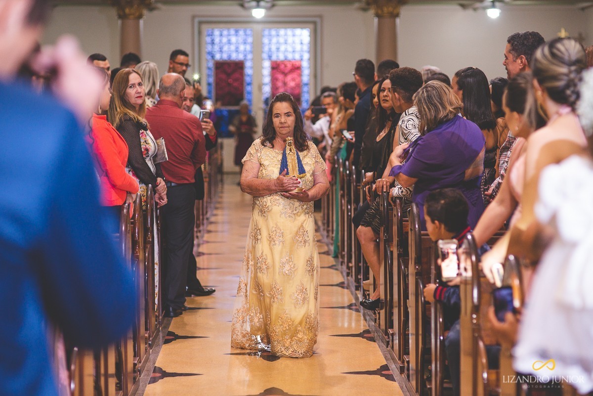 RHAYENNE E MATHEUS, NOIVA, MCDONALDS, SALVATORE CABELEIREIROS, CAPUCHINHOS, LIZANDRO JUNIOR, PATOS DE MINAS, NOIVA PATOS, CASAMENTO, ENLACE MAISON