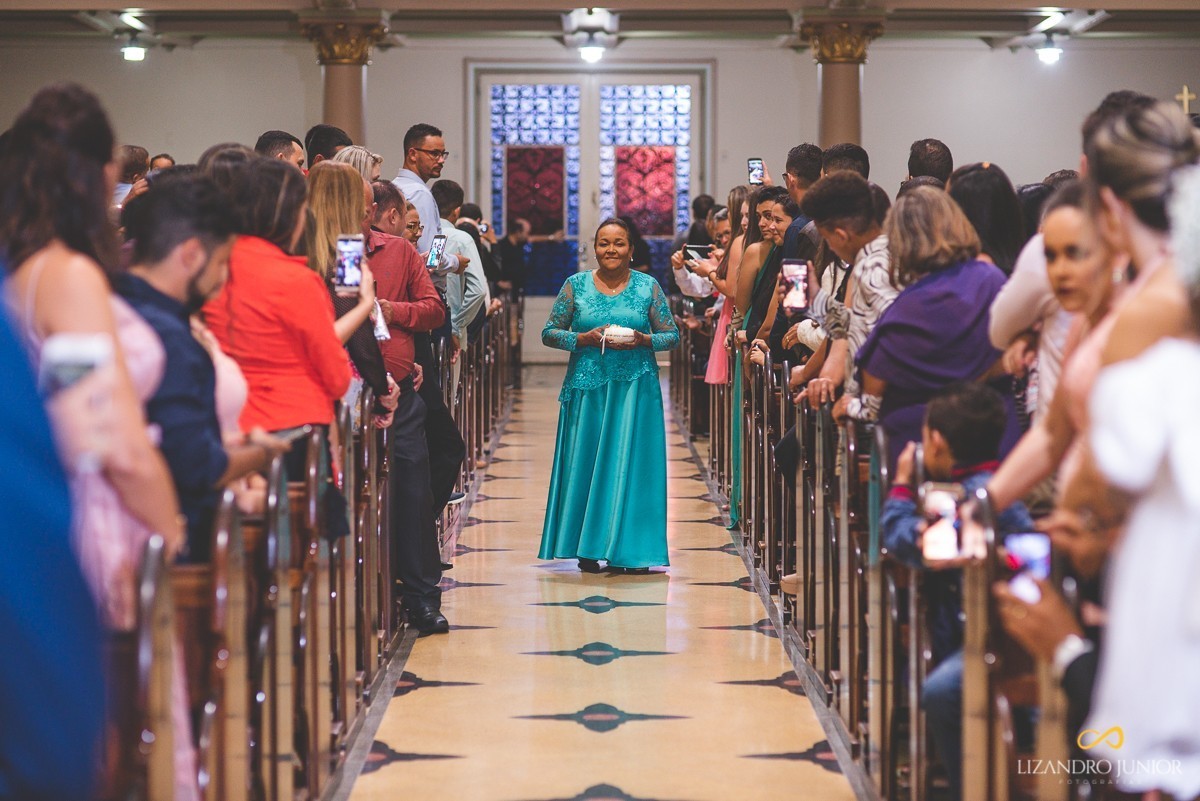 RHAYENNE E MATHEUS, NOIVA, MCDONALDS, SALVATORE CABELEIREIROS, CAPUCHINHOS, LIZANDRO JUNIOR, PATOS DE MINAS, NOIVA PATOS, CASAMENTO, ENLACE MAISON