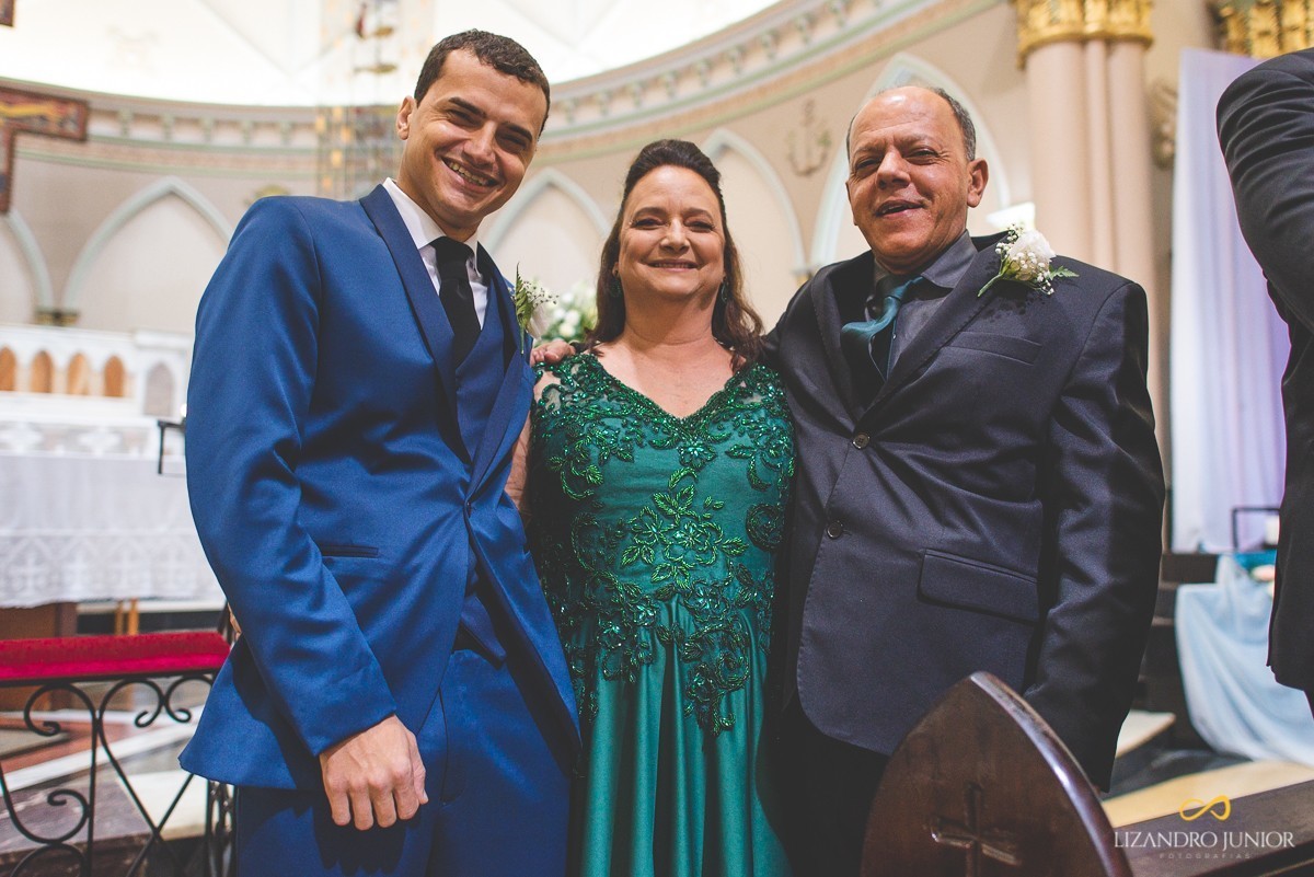 RHAYENNE E MATHEUS, NOIVA, MCDONALDS, SALVATORE CABELEIREIROS, CAPUCHINHOS, LIZANDRO JUNIOR, PATOS DE MINAS, NOIVA PATOS, CASAMENTO, ENLACE MAISON