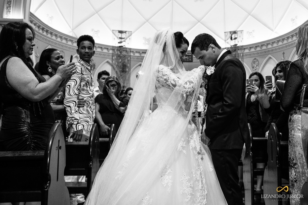 RHAYENNE E MATHEUS, NOIVA, MCDONALDS, SALVATORE CABELEIREIROS, CAPUCHINHOS, LIZANDRO JUNIOR, PATOS DE MINAS, NOIVA PATOS, CASAMENTO, ENLACE MAISON