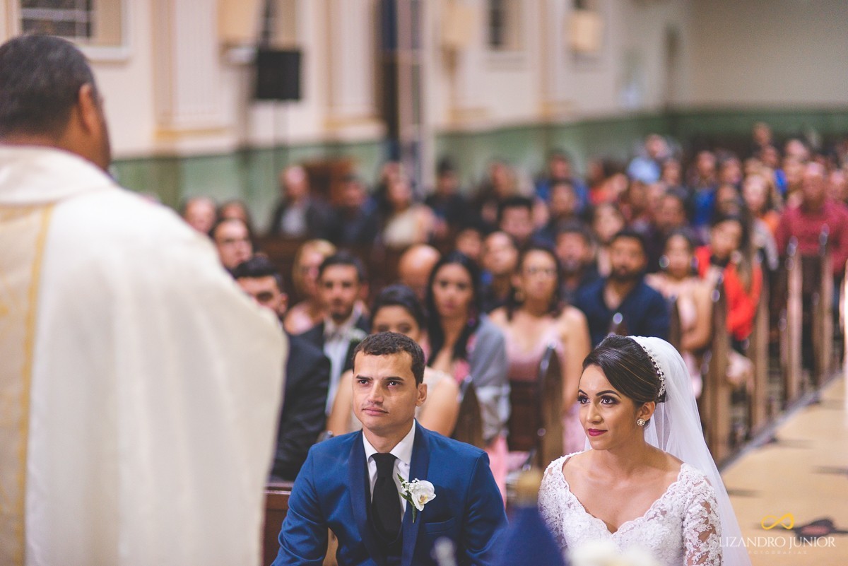 RHAYENNE E MATHEUS, NOIVA, MCDONALDS, SALVATORE CABELEIREIROS, CAPUCHINHOS, LIZANDRO JUNIOR, PATOS DE MINAS, NOIVA PATOS, CASAMENTO, ENLACE MAISON