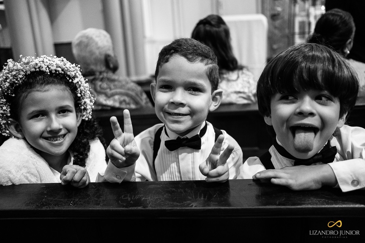 RHAYENNE E MATHEUS, NOIVA, MCDONALDS, SALVATORE CABELEIREIROS, CAPUCHINHOS, LIZANDRO JUNIOR, PATOS DE MINAS, NOIVA PATOS, CASAMENTO, ENLACE MAISON