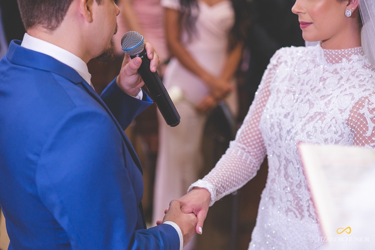 CASAMENTO, ALYNE E VINICIUS, PATOS DE MINAS, FOTOGRAFO DE CASAMENTO, OLD ROCK BARBER, CAPUCHINHOS, FUSCA, CARRO ANTIGO, LIZANDRO JUNIOR